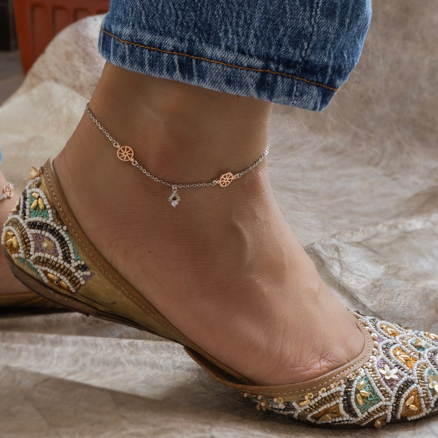 Rose gold Silver Wheel Anklet