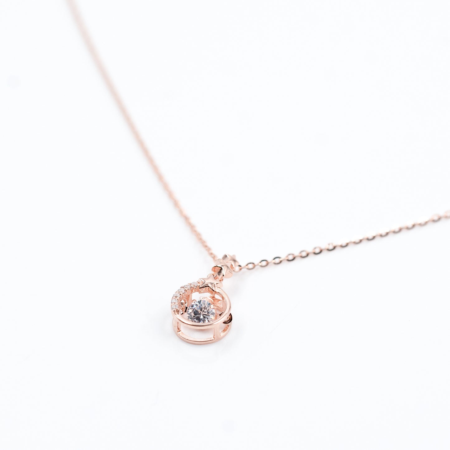 Rose Gold Dazzling Diamond Circle Necklace