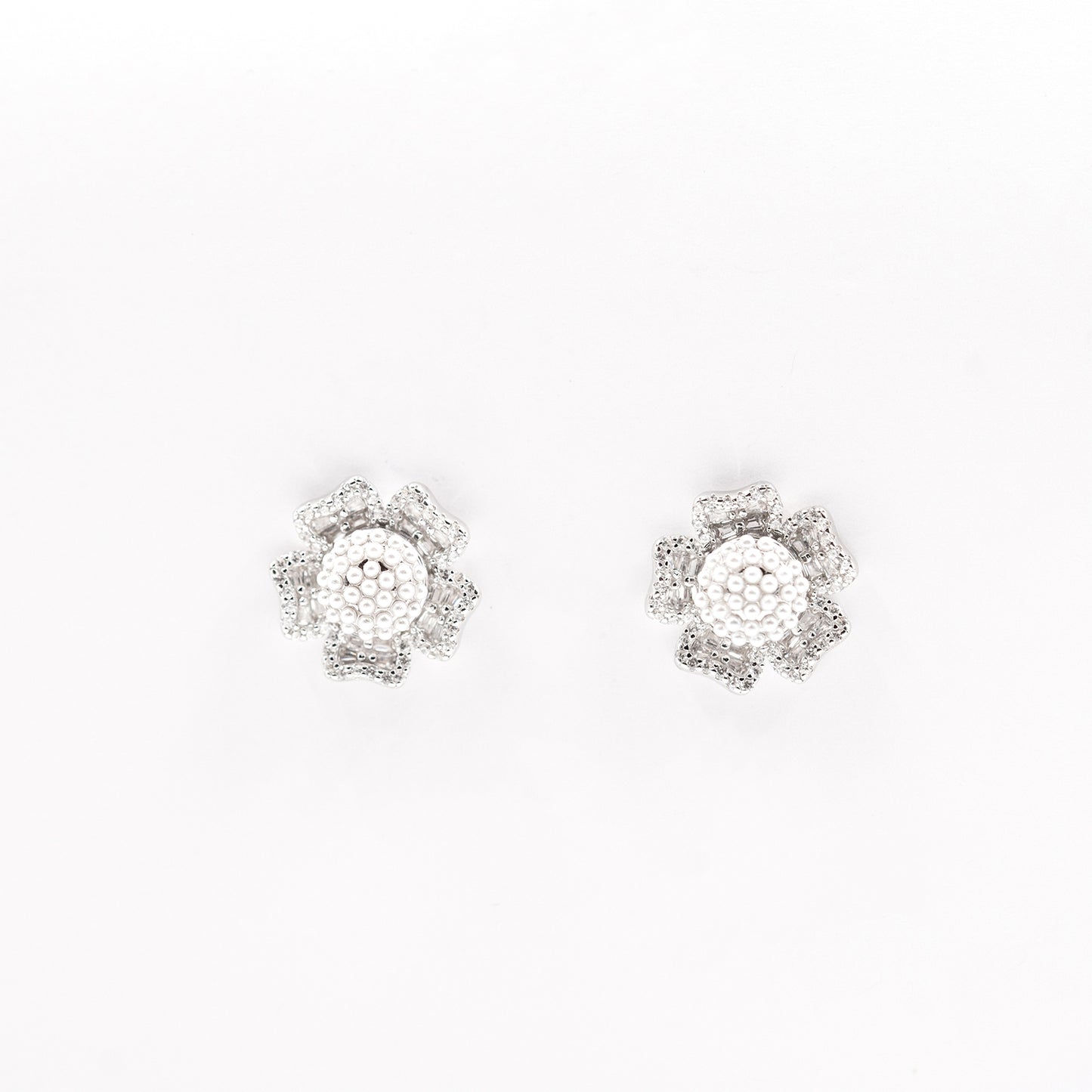 Silver White Grand Floral Pearl Pendant Jewelry Set