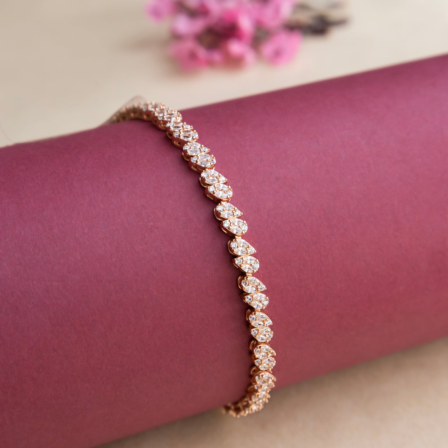 Rosegold Zircon Leafy Tennis Bracelet