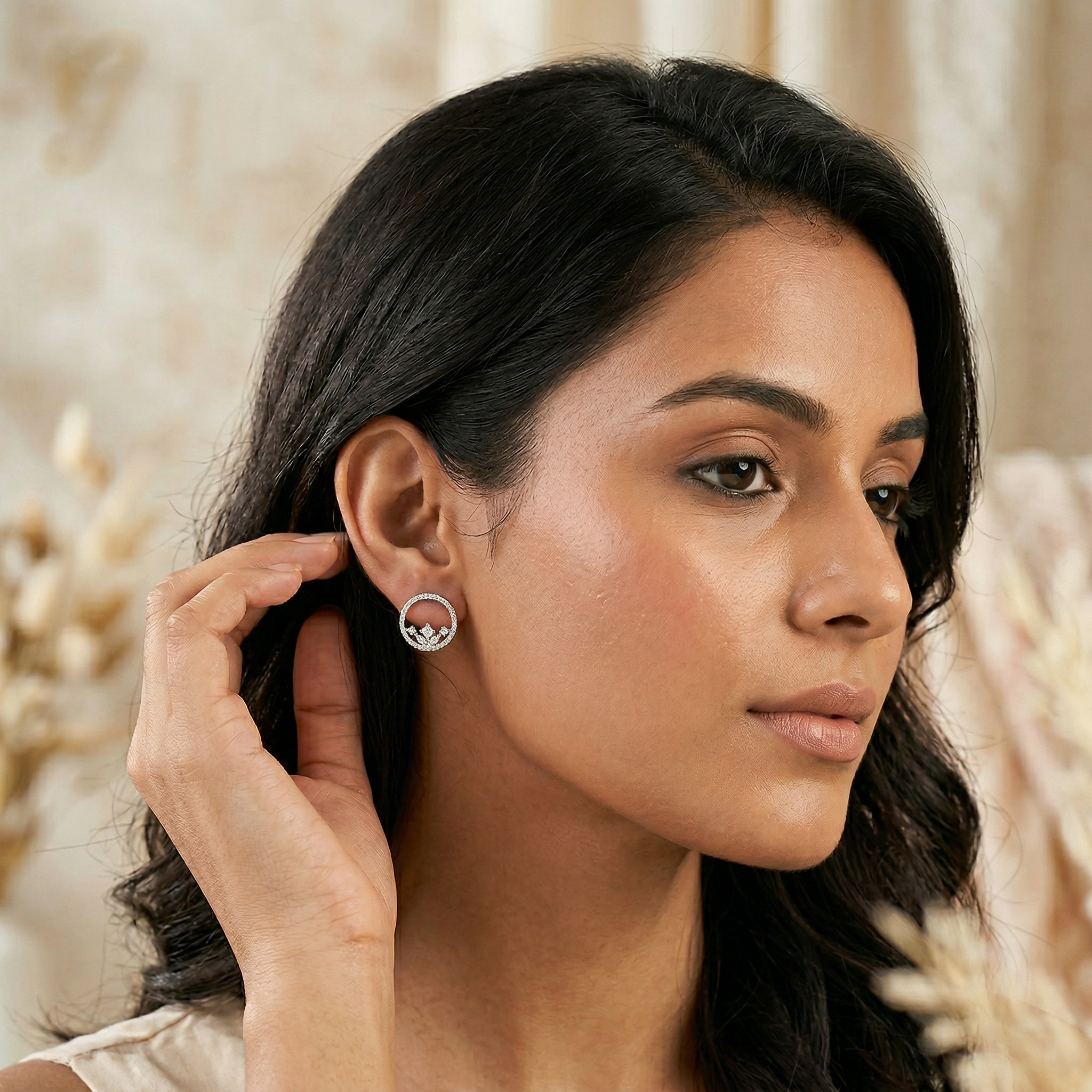 Silver delicate round earrings