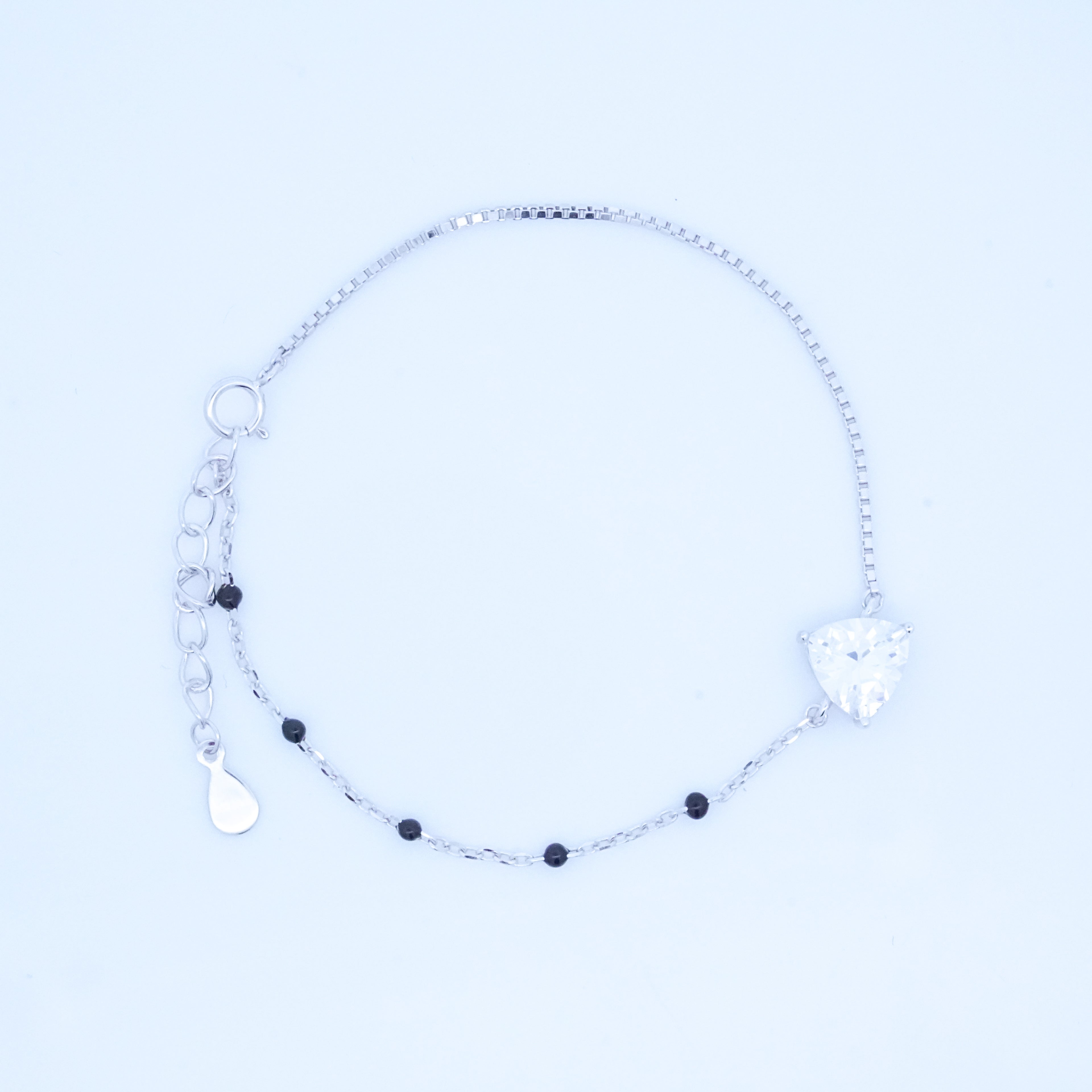 Silver Trilliant Cust Solitaire Hand Mangalsutra