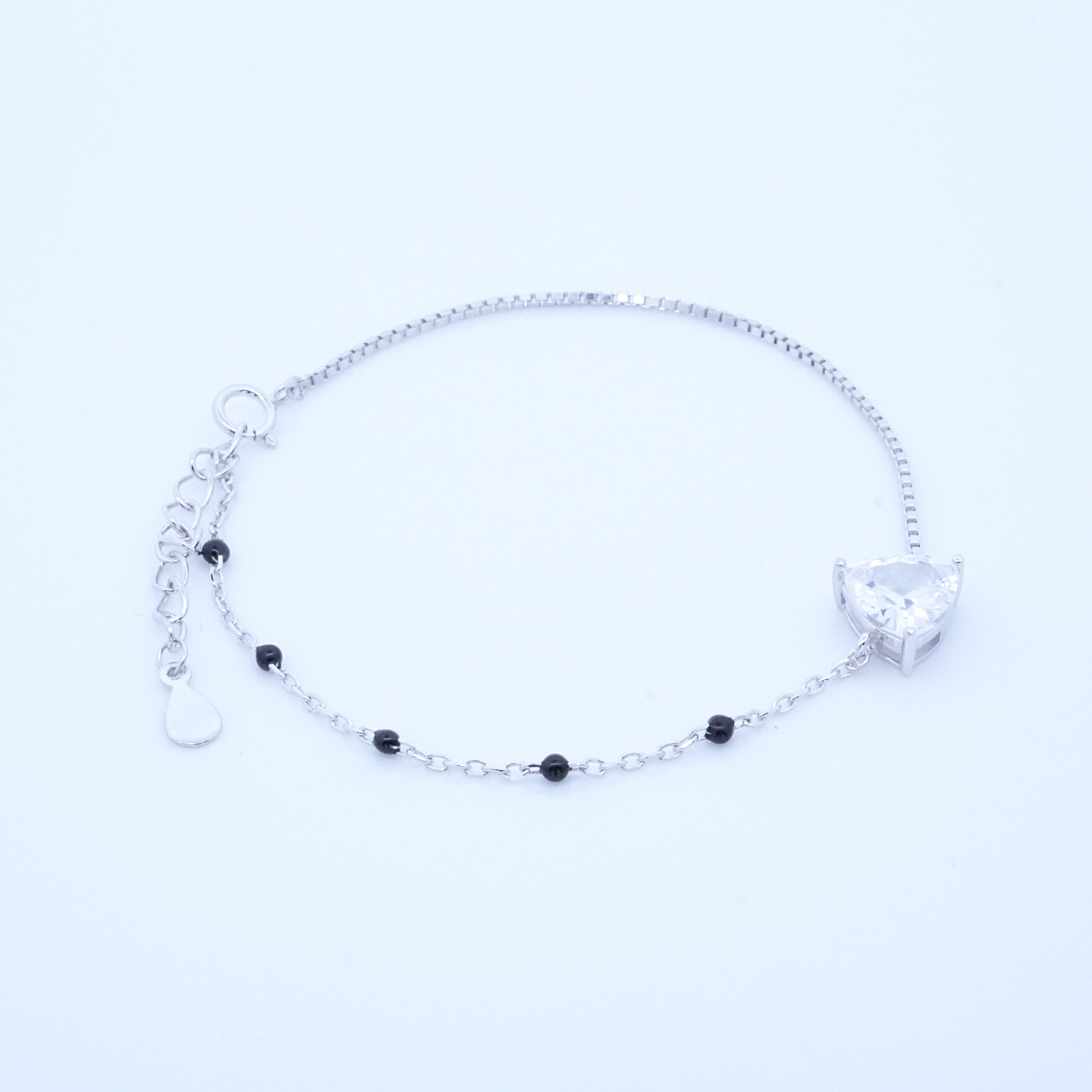 Silver Trilliant Cust Solitaire Hand Mangalsutra