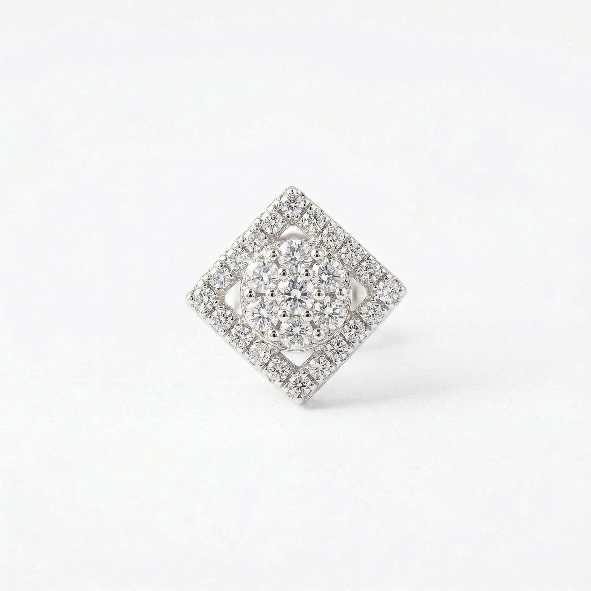 Silver Delicate squared earrings